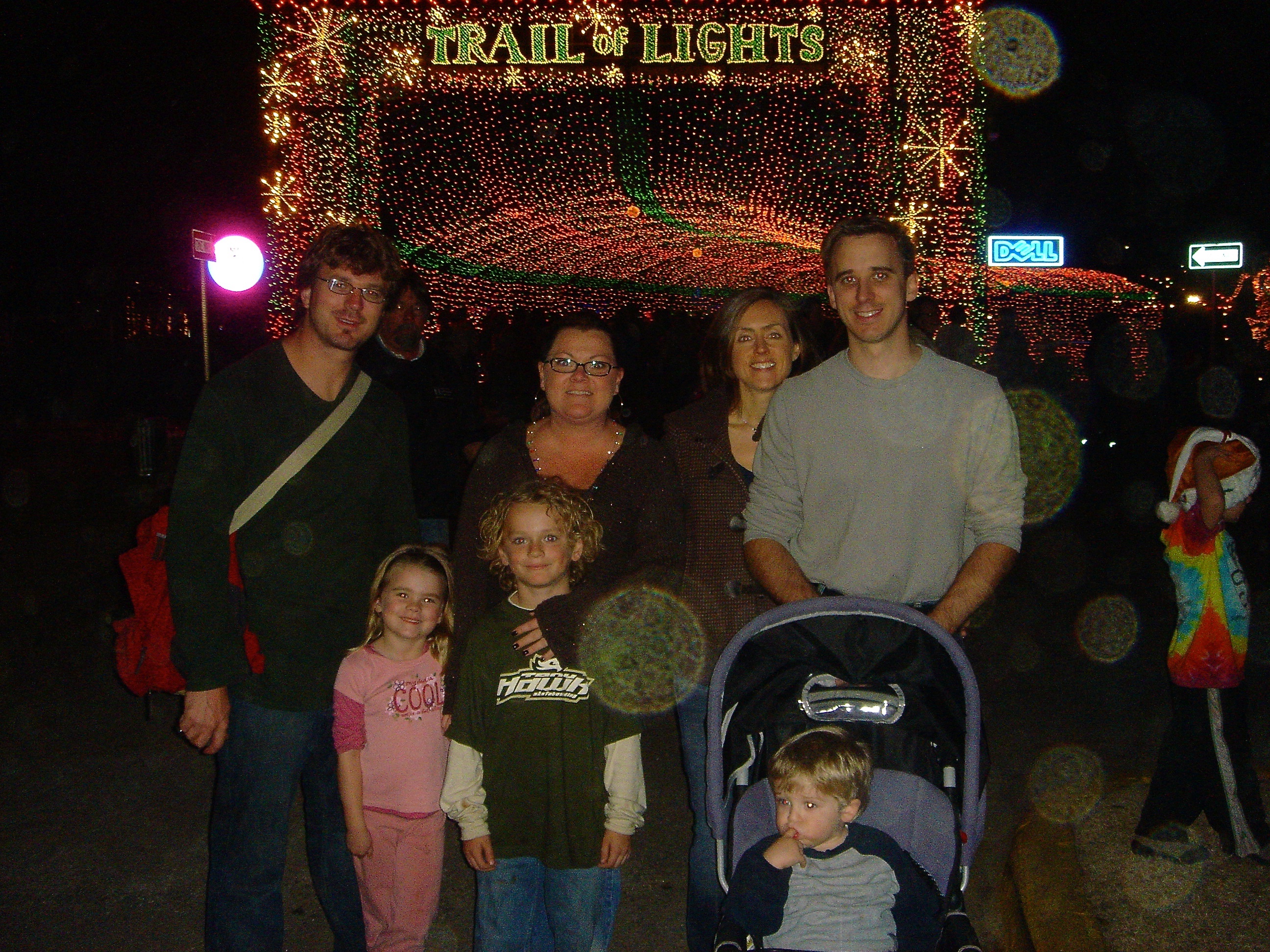2006-12-14-Trail-Of-Lights-12 24.jpg